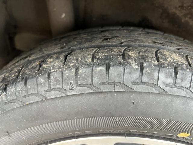 N-BOX G SSパッケージ 両側電動スライドドア ナビ TV スマートキー アイドリングストップ ベンチシート CVT 盗難防止システム ABS ESC CD USB アルミホイール 衝突安全ボディ エアコン パワーステアリング(24枚目)