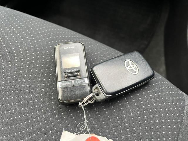 プリウス S ETC バックカメラ ナビ TV アルミホイール HID CVT スマートキー 電動格納ミラー 盗難防止システム CD DVD再生 Bluetooth 衝突安全ボディ ABS ESC エアコン(9枚目)