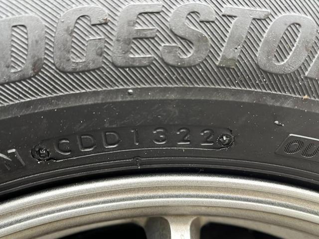 プリウス S ETC バックカメラ ナビ TV アルミホイール HID CVT スマートキー 電動格納ミラー 盗難防止システム CD DVD再生 Bluetooth 衝突安全ボディ ABS ESC エアコン(24枚目)