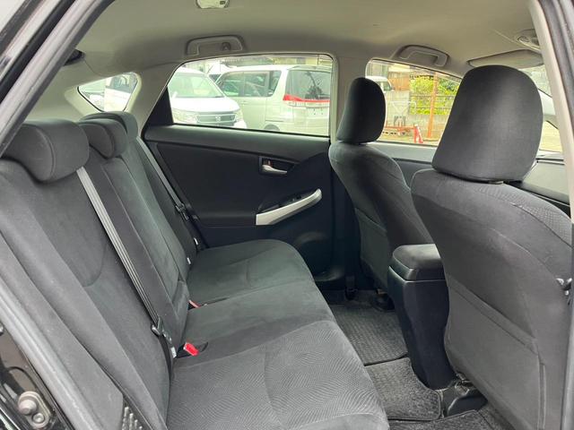 プリウス S ETC バックカメラ ナビ TV アルミホイール HID CVT スマートキー 電動格納ミラー 盗難防止システム CD DVD再生 Bluetooth 衝突安全ボディ ABS ESC エアコン(29枚目)