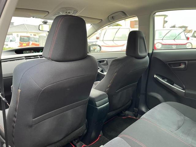 プリウス Sツーリングセレクション・G’s ETC バックカメラ ナビ TV アルミホイール オートライト HID CVT スマートキー 電動格納ミラー 盗難防止システム CD DVD再生 Bluetooth 衝突安全ボディ ABS エアコン(24枚目)