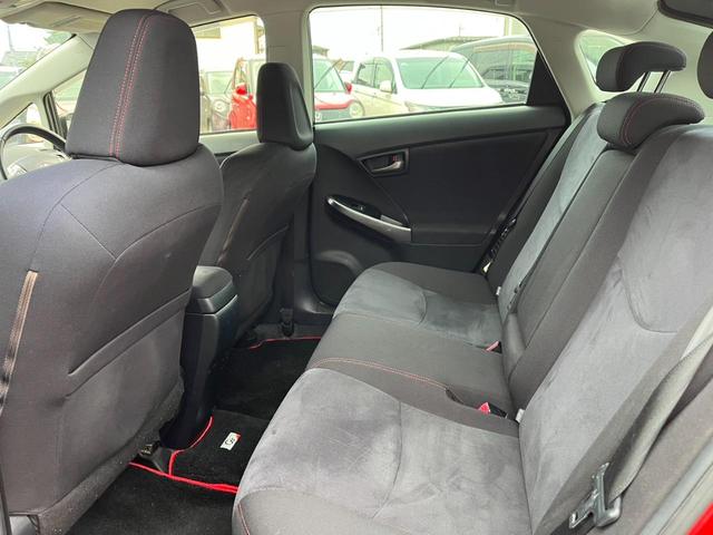 プリウス Sツーリングセレクション・G’s ETC バックカメラ ナビ TV アルミホイール オートライト HID CVT スマートキー 電動格納ミラー 盗難防止システム CD DVD再生 Bluetooth 衝突安全ボディ ABS エアコン(25枚目)