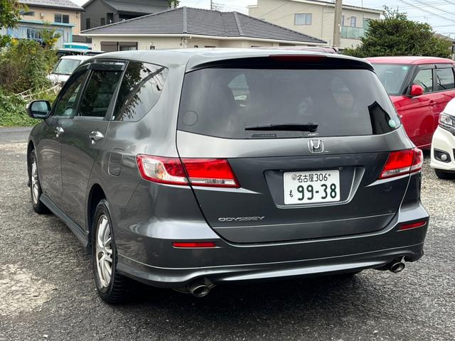 オデッセイ Mファインスピリット エアロパッケージ 4WD 全周囲カメラ ナビ HID キーレスエントリー 3列シート AT アルミホイール CD 盗難防止システム 衝突安全ボディ ABS ESC エアコン パワーステアリング パワーウィンドウ(19枚目)