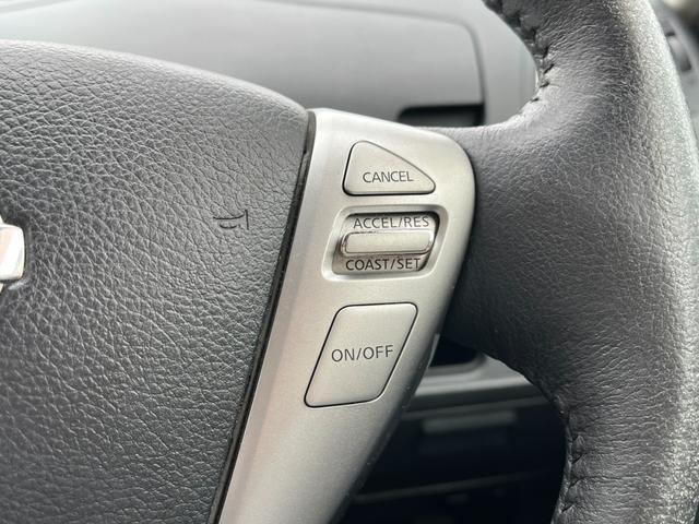 セレナ ハイウェイスター バックカメラ ナビ TV オートクルーズコントロール 両側電動スライドドア オートライト スマートキー アイドリングストップ 3列シート CVT アルミホイール CD DVD再生 USB(9枚目)