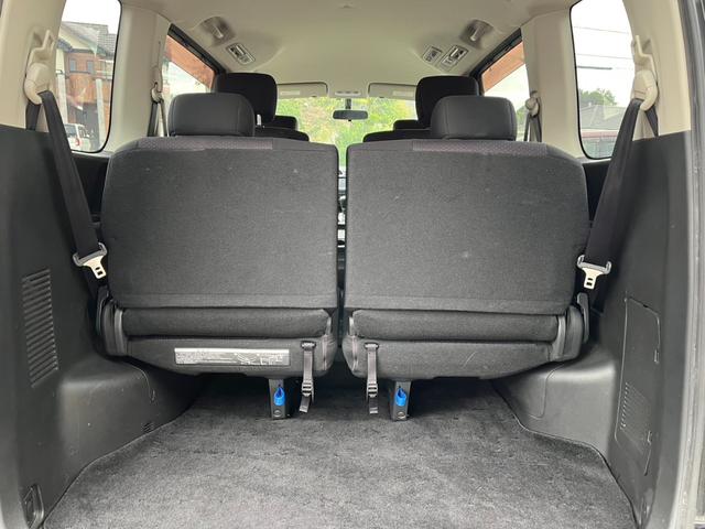 セレナ ハイウェイスター バックカメラ ナビ TV オートクルーズコントロール 両側電動スライドドア オートライト スマートキー アイドリングストップ 3列シート CVT アルミホイール CD DVD再生 USB(20枚目)