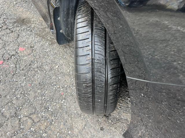 セレナ ハイウェイスター バックカメラ ナビ TV オートクルーズコントロール 両側電動スライドドア オートライト スマートキー アイドリングストップ 3列シート CVT アルミホイール CD DVD再生 USB(23枚目)