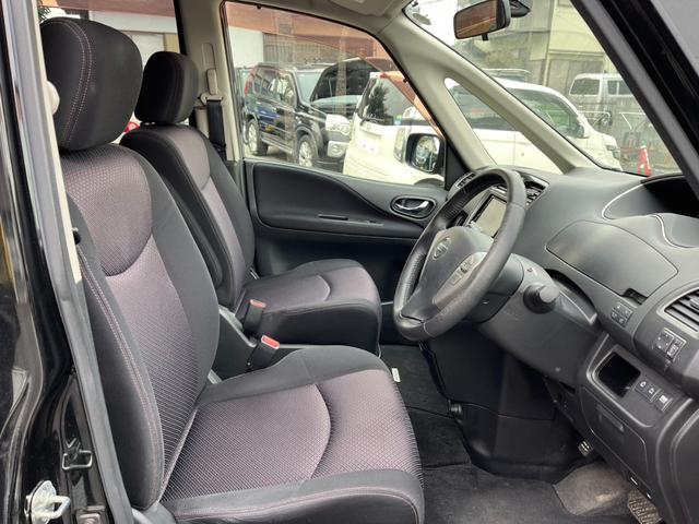 セレナ ハイウェイスター バックカメラ ナビ TV オートクルーズコントロール 両側電動スライドドア オートライト スマートキー アイドリングストップ 3列シート CVT アルミホイール CD DVD再生 USB(25枚目)