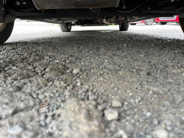 セレナ ハイウェイスター バックカメラ ナビ TV オートクルーズコントロール 両側電動スライドドア オートライト スマートキー アイドリングストップ 3列シート CVT アルミホイール CD DVD再生 USB(31枚目)