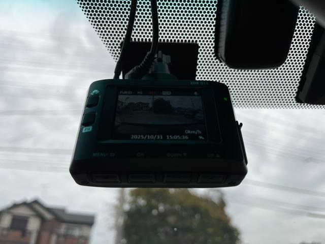 クラウン ロイヤルサルーン ETC クリアランスソナー オートクルーズコントロール バックカメラ ナビ TV アルミホイール HID AT スマートキー 電動格納ミラー 盗難防止システム CD DVD再生 MD(10枚目)