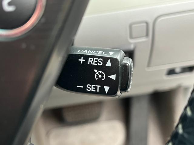 クラウン ロイヤルサルーン ETC クリアランスソナー オートクルーズコントロール バックカメラ ナビ TV アルミホイール HID AT スマートキー 電動格納ミラー 盗難防止システム CD DVD再生 MD(11枚目)