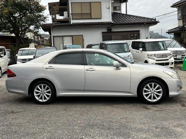 クラウン ロイヤルサルーン ETC クリアランスソナー オートクルーズコントロール バックカメラ ナビ TV アルミホイール HID AT スマートキー 電動格納ミラー 盗難防止システム CD DVD再生 MD(15枚目)