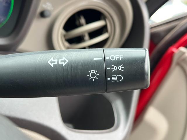 気温に合わせて直感的に操作することで、車内をいつでも快適に保てます。