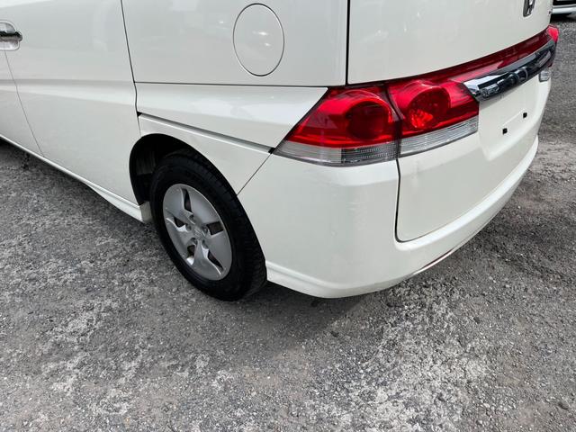 ステップワゴン G 4WD バックカメラ ナビ 両側スライド・片側電動 キーレスエントリー 3列シート AT 盗難防止システム 衝突安全ボディ ABS エアコン パワーステアリング(26枚目)