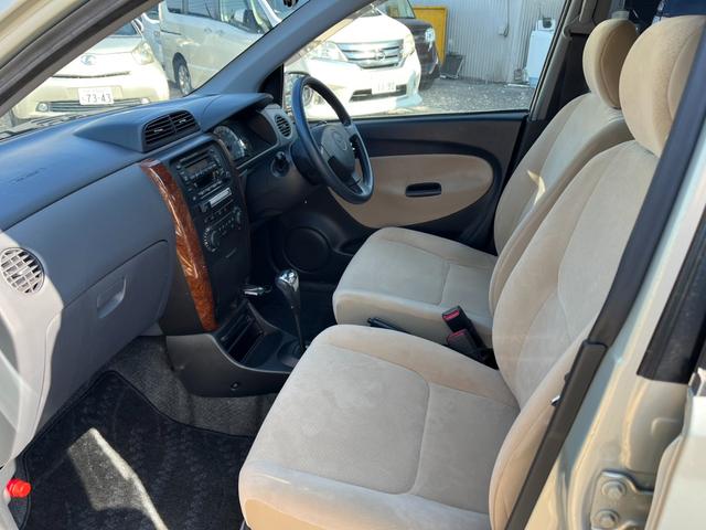 ミラアヴィ Lセレクション キーレスエントリー 電動格納ミラー AT CD カセット アルミホイール 衝突安全ボディ エアコン パワーステアリング パワーウィンドウ(8枚目)