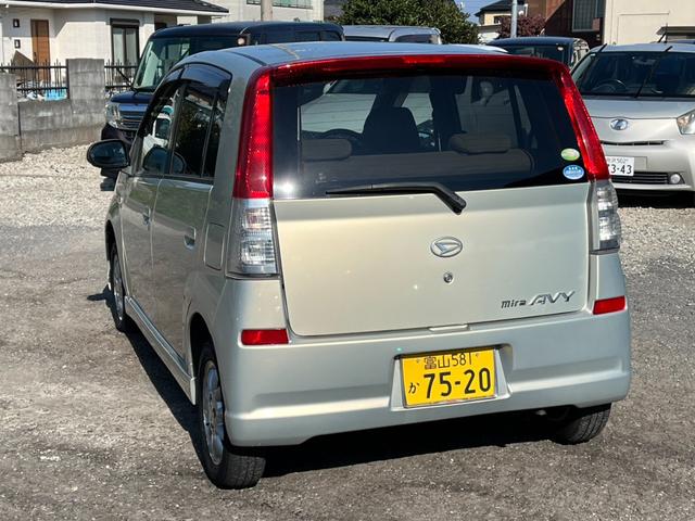 ミラアヴィ Lセレクション キーレスエントリー 電動格納ミラー AT CD カセット アルミホイール 衝突安全ボディ エアコン パワーステアリング パワーウィンドウ(18枚目)