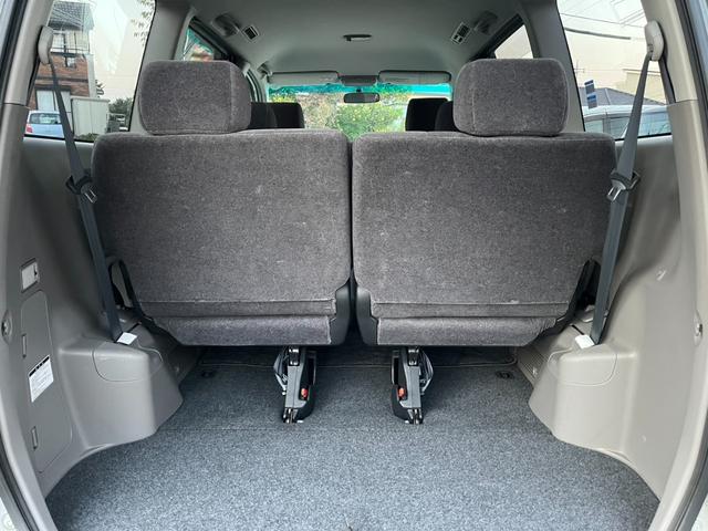 ヴォクシー V バックカメラ ナビ TV 両側スライド・片側電動 HID キーレスエントリー 電動格納ミラー 3列シート AT アルミホイール 衝突安全ボディ ABS エアコン パワーステアリング パワーウィンドウ(20枚目)