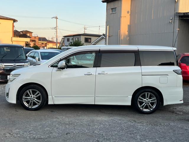 エルグランド ２５０ハイウェイスター　全周囲カメラ　ナビ　ＴＶ　クリアランスソナー　両側電動スライドドア　オートライト　ＨＩＤ　スマートキー　３列シート　ＣＶＴ　アルミホイール　１００Ｖ電源　盗難防止システム　衝突安全ボディ　ＡＢＳ（19枚目）