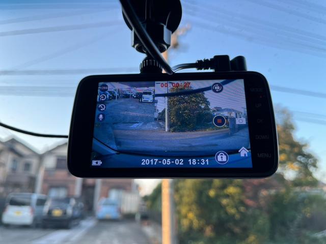 デリカD:5 G パワーパッケージ 4WD ETC バックカメラ ナビ TV オートクルーズコントロール 両側電動スライドドア オートライト HID スマートキー 電動格納ミラー 3列シート CVT CD USB(7枚目)