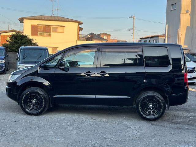 デリカD:5 G パワーパッケージ 4WD ETC バックカメラ ナビ TV オートクルーズコントロール 両側電動スライドドア オートライト HID スマートキー 電動格納ミラー 3列シート CVT CD USB(16枚目)