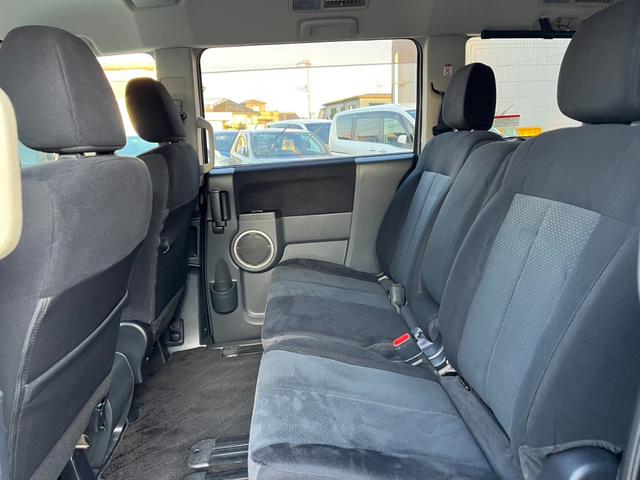 デリカD:5 G パワーパッケージ 4WD ETC バックカメラ ナビ TV オートクルーズコントロール 両側電動スライドドア オートライト HID スマートキー 電動格納ミラー 3列シート CVT CD USB(26枚目)