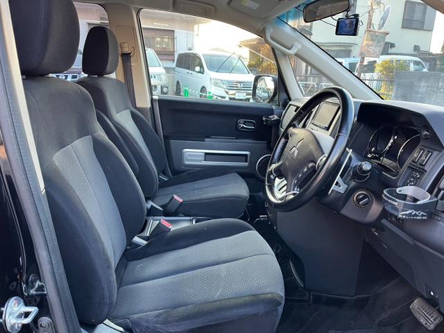 デリカD:5 G パワーパッケージ 4WD ETC バックカメラ ナビ TV オートクルーズコントロール 両側電動スライドドア オートライト HID スマートキー 電動格納ミラー 3列シート CVT CD USB(27枚目)