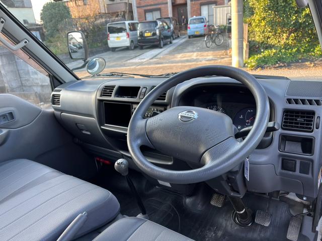バネットバン DX スライドドア MT エアコン パワーウィンドウ 運転席エアバッグ(3枚目)