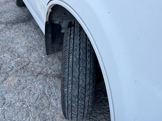 バネットバン DX スライドドア MT エアコン パワーウィンドウ 運転席エアバッグ(21枚目)