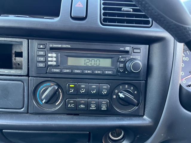 デリカバン 両側スライドドア CVT CD エアコン パワーウィンドウ 運転席エアバッグ(4枚目)