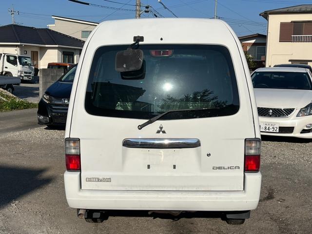 デリカバン 両側スライドドア CVT CD エアコン パワーウィンドウ 運転席エアバッグ(16枚目)