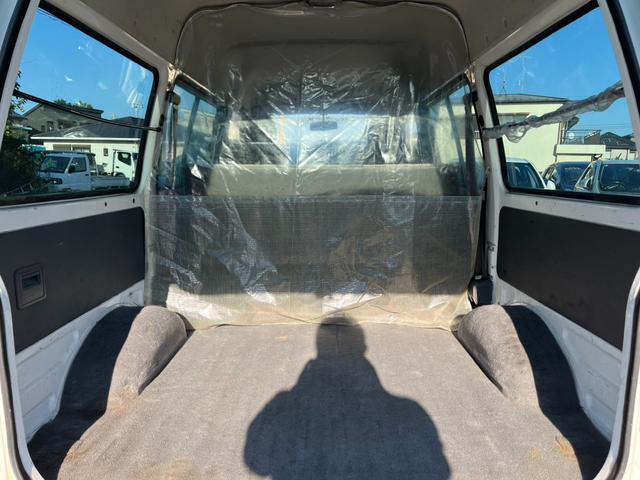 デリカバン 両側スライドドア CVT CD エアコン パワーウィンドウ 運転席エアバッグ(19枚目)