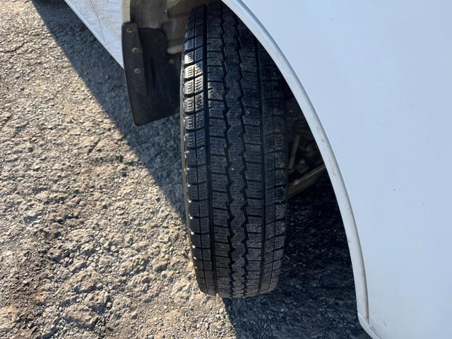 デリカバン 両側スライドドア CVT CD エアコン パワーウィンドウ 運転席エアバッグ(21枚目)