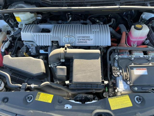 プリウス S ETC バックカメラ ナビ TV アルミホイール オートライト HID CVT スマートキー アイドリングストップ 電動格納ミラー 盗難防止システム CD DVD再生 Bluetooth(21枚目)