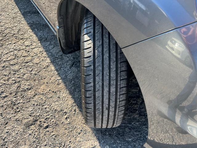 フリードスパイク ＧＬ　バックカメラ　ナビ　ＴＶ　オートクルーズコントロール　両側電動スライドドア　オートライト　ＨＩＤ　スマートキー　電動格納ミラー　ＣＶＴ　アルミホイール　ＣＤ　ＤＶＤ再生　ＵＳＢ　盗難防止システム（23枚目）