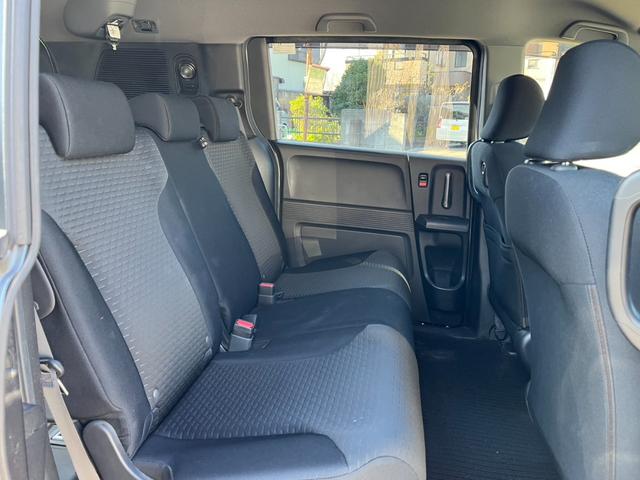 フリードスパイク ＧＬ　バックカメラ　ナビ　ＴＶ　オートクルーズコントロール　両側電動スライドドア　オートライト　ＨＩＤ　スマートキー　電動格納ミラー　ＣＶＴ　アルミホイール　ＣＤ　ＤＶＤ再生　ＵＳＢ　盗難防止システム（27枚目）