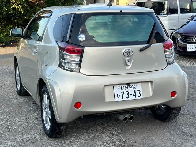 iQ 100G レザーパッケージ バックカメラ ナビ TV アルミホイール スマートキー CVT 盗難防止システム 衝突安全ボディ ABS ESC USB Bluetooth エアコン パワーステアリング パワーウィンドウ(19枚目)