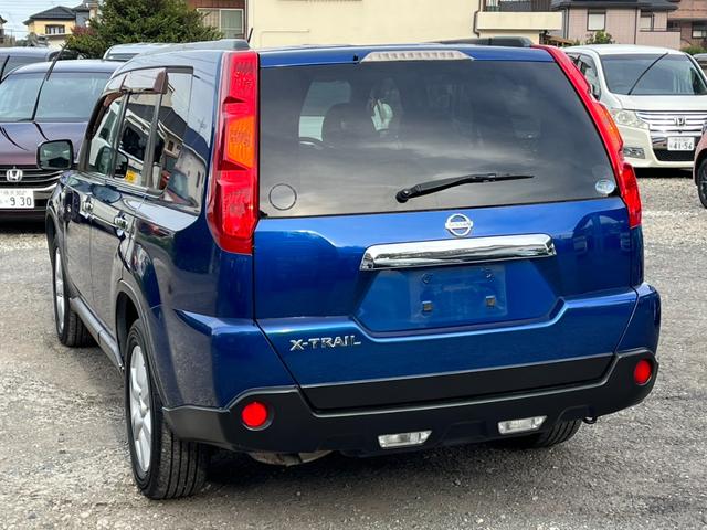 エクストレイル 20X 4WD バックカメラ ナビ TV オートライト アルミホイール キーレスエントリー CVT 衝突安全ボディ CD ABS ESC エアコン パワーステアリング パワーウィンドウ 運転席エアバッグ(17枚目)