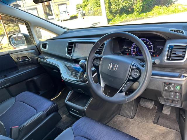 オデッセイ アブソルート・20thアニバーサリー 4WD ETC バックカメラ ナビ TV オートクルーズコントロール レーンアシスト 衝突被害軽減システム 両側電動スライドドア オートライト LEDヘッドランプ スマートキー アイドリングストップ(27枚目)