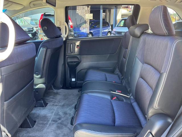 オデッセイ アブソルート・20thアニバーサリー 4WD ETC バックカメラ ナビ TV オートクルーズコントロール レーンアシスト 衝突被害軽減システム 両側電動スライドドア オートライト LEDヘッドランプ スマートキー アイドリングストップ(28枚目)