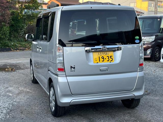 N-BOX G・Lパッケージ 両側スライド・片側電動 スマートキー アイドリングストップ ベンチシート CVT 盗難防止システム ABS ESC CD ミュージックプレイヤー接続可 衝突安全ボディ エアコン パワーステアリング(17枚目)