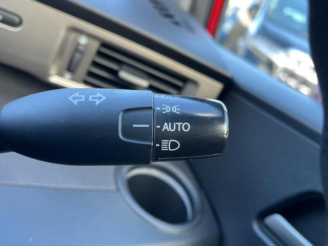 フリードスパイク G ジャストセレクション 両側スライドドア オートライト HID キーレスエントリー 電動格納ミラー CVT CD USB ABS エアコン パワーステアリング パワーウィンドウ(7枚目)