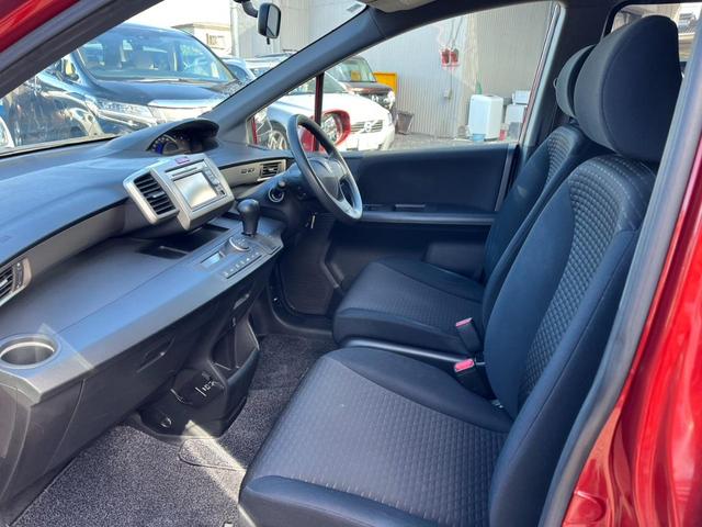 フリードスパイク G ジャストセレクション 両側スライドドア オートライト HID キーレスエントリー 電動格納ミラー CVT CD USB ABS エアコン パワーステアリング パワーウィンドウ(10枚目)