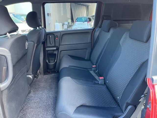 フリードスパイク G ジャストセレクション 両側スライドドア オートライト HID キーレスエントリー 電動格納ミラー CVT CD USB ABS エアコン パワーステアリング パワーウィンドウ(12枚目)