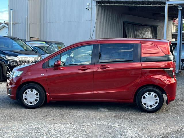 フリードスパイク G ジャストセレクション 両側スライドドア オートライト HID キーレスエントリー 電動格納ミラー CVT CD USB ABS エアコン パワーステアリング パワーウィンドウ(15枚目)