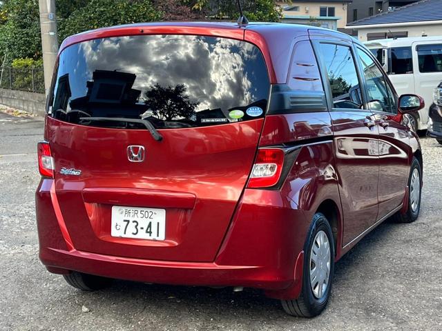 フリードスパイク G ジャストセレクション 両側スライドドア オートライト HID キーレスエントリー 電動格納ミラー CVT CD USB ABS エアコン パワーステアリング パワーウィンドウ(19枚目)