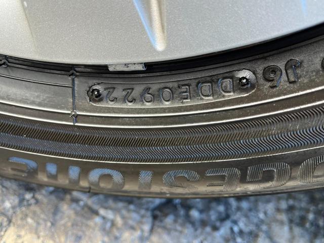 フリードスパイク G ジャストセレクション 両側スライドドア オートライト HID キーレスエントリー 電動格納ミラー CVT CD USB ABS エアコン パワーステアリング パワーウィンドウ(22枚目)