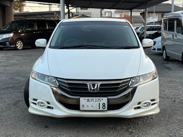 オデッセイ アブソルート バックカメラ TV オートクルーズコントロール オートライト HID キーレスエントリー 3列シート AT アルミホイール CD DVD再生 ミュージックプレイヤー接続可 盗難防止システム(13枚目)