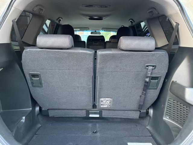 オデッセイ アブソルート バックカメラ TV オートクルーズコントロール オートライト HID キーレスエントリー 3列シート AT アルミホイール CD DVD再生 ミュージックプレイヤー接続可 盗難防止システム(20枚目)