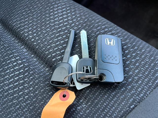 ライフ ディーバターボスマートスタイル バックカメラ ナビ TV HID スマートキー ベンチシート AT 盗難防止システム ABS CD DVD再生 USB アルミホイール 衝突安全ボディ エアコン(10枚目)