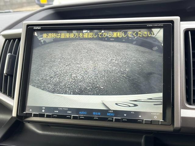 バックカメラ装備。駐車が苦手な方には欠かせません。