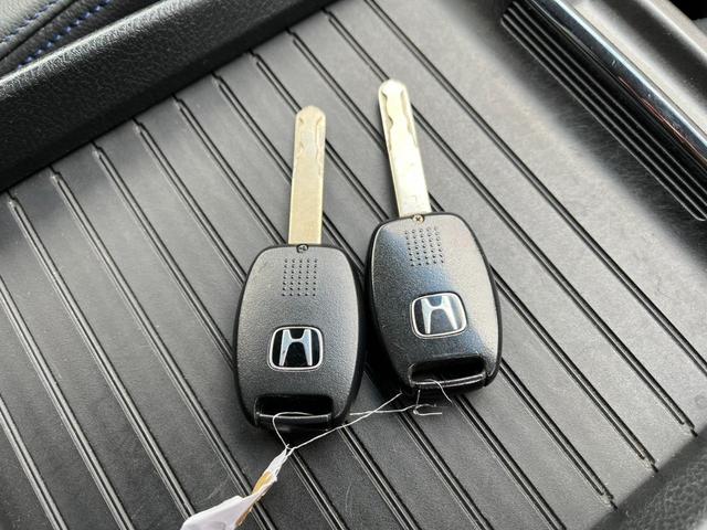 ご覧頂きまして誠に有難うございます！！是非ご来店して頂き、実際にご覧になって頂ければと思います。お客様からのご連絡をスタッフ一同、心よりお待ちしております